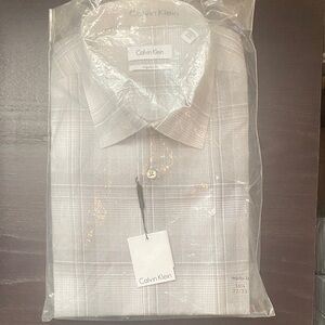 Calvin Klein Men's Light Gray Dress Shirt